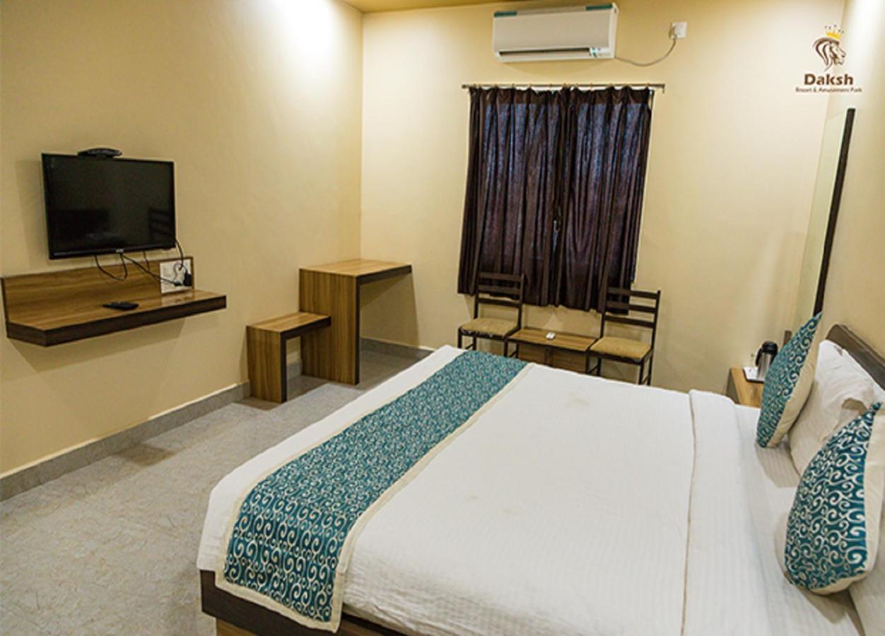 Hotel Somnath Daksh Somnāth מראה חיצוני תמונה